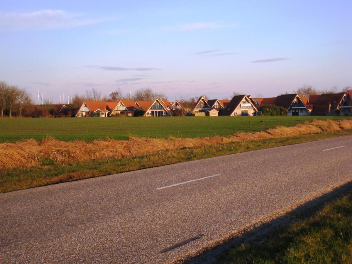 Schönes Ferienhaus am Lauwersmeer Anjum Exterior foto